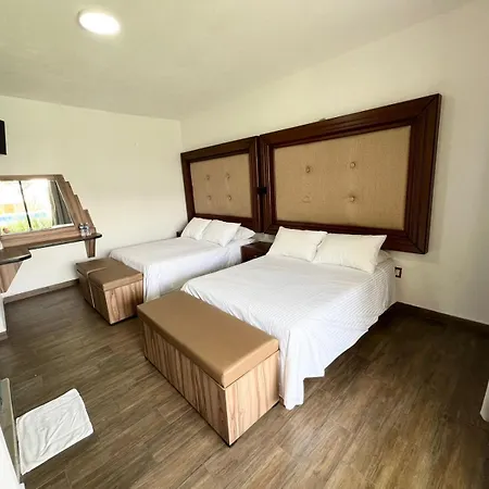Hotel El Jaguar-2